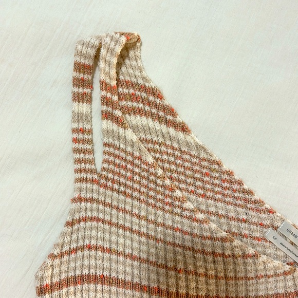 Urban Outfitters One Shoulder Top - Picture 2 of 3